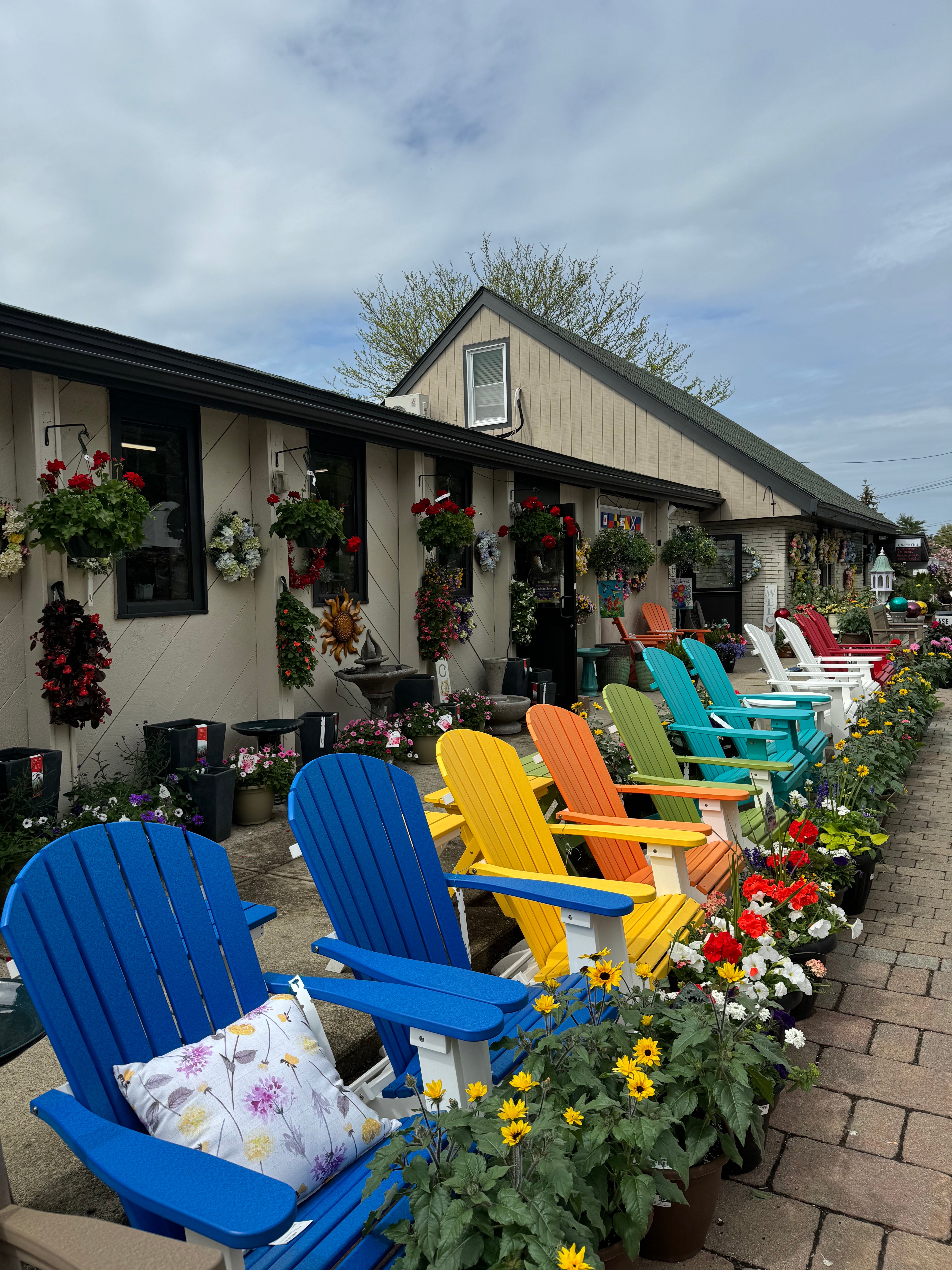 Comfo back adirondack shop chair